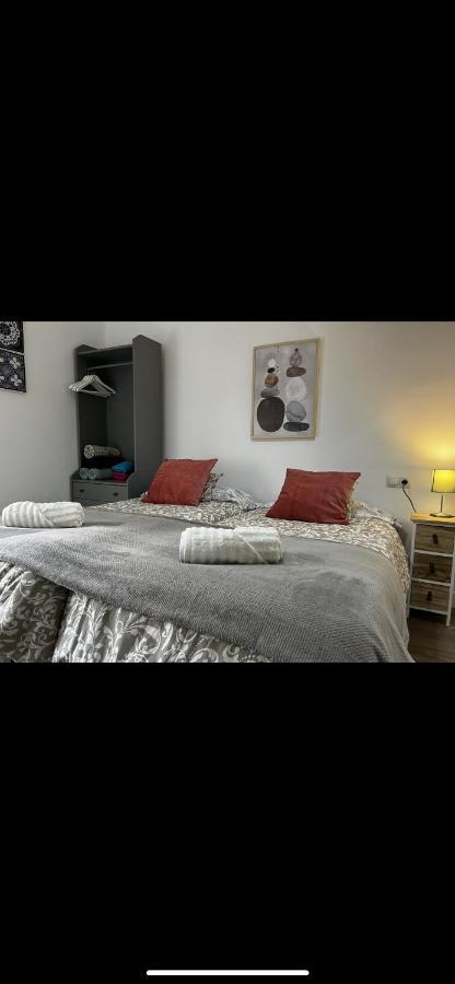 Centro Grupos Malaga Parking Gratis 3 Apartment Luaran gambar