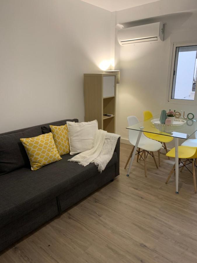Centro Grupos Malaga Parking Gratis 3 Apartment Luaran gambar